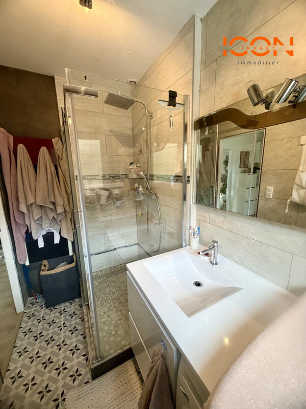 Duplex - 98 m² - 5 pièces