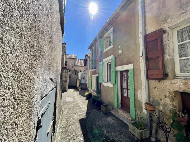 Maison de village - 92 m² - 4 pièces