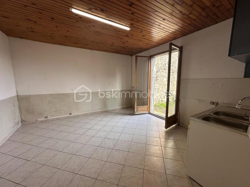 Maison - 110 m² - 6 pièces