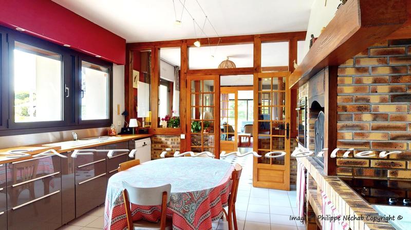 Villa - 335 m² - 10 pièces