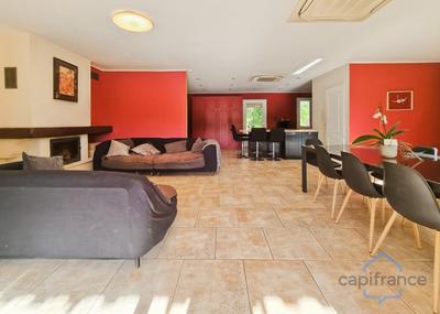 Maison - 140 m² - 4 pièces