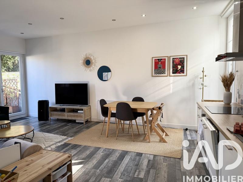 Appartement - 96 m² - 5 pièces