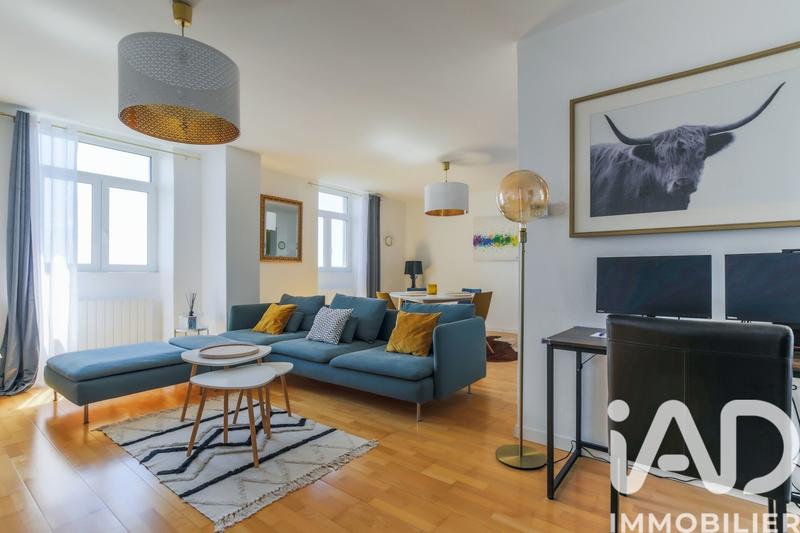 Appartement - 98 m² - 5 pièces