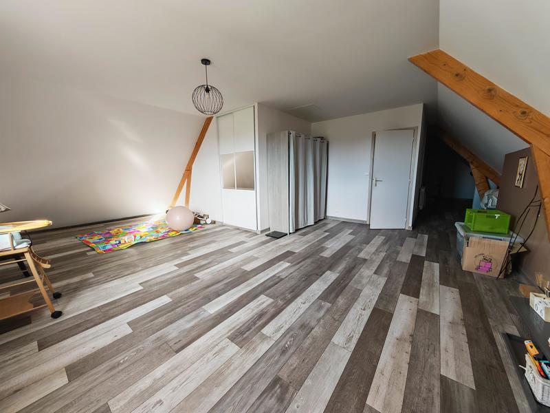 Maison - 153 m² - 5 pièces