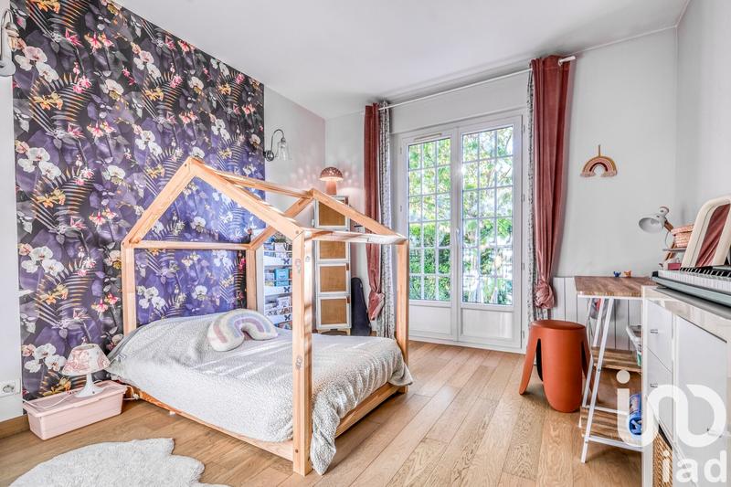 Maison - 141 m² - 6 pièces