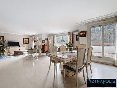 Appartement - 132 m² - 4 pièces