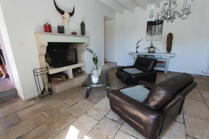 Maison - 225 m² - 7 pièces