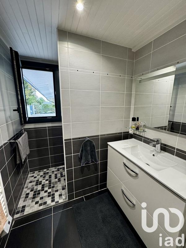 Maison - 170 m² - 7 pièces