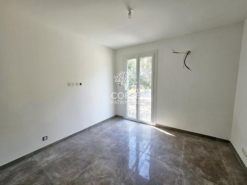 Maison - 84 m² - 4 pièces