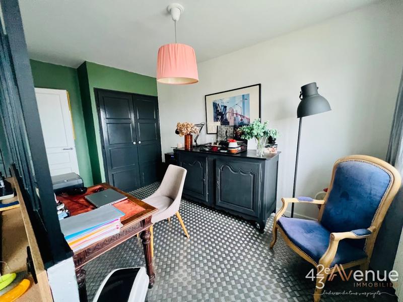 Maison - 152 m² - 6 pièces