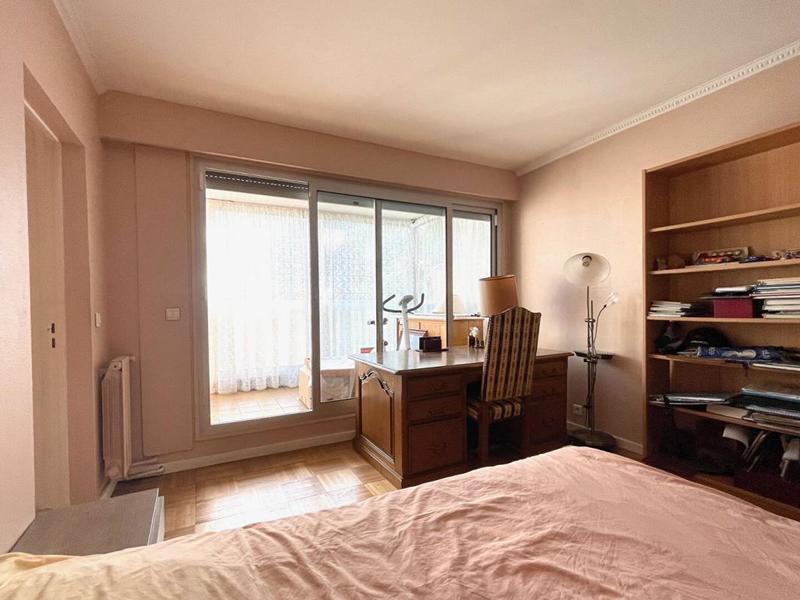 Appartement - 125 m² - 5 pièces
