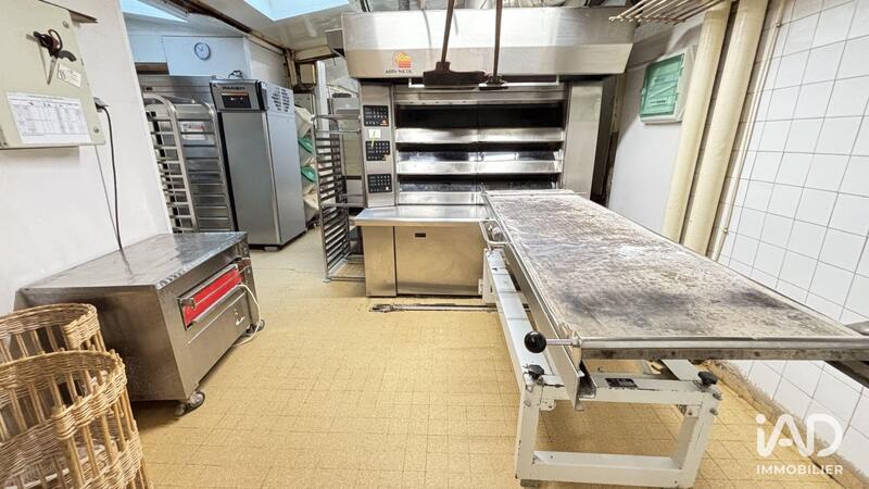 Local commercial - 279 m²