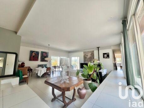 Maison - 160 m² - 5 pièces