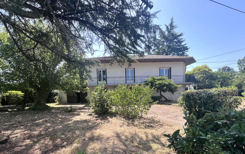 Maison - 180 m² - 7 pièces