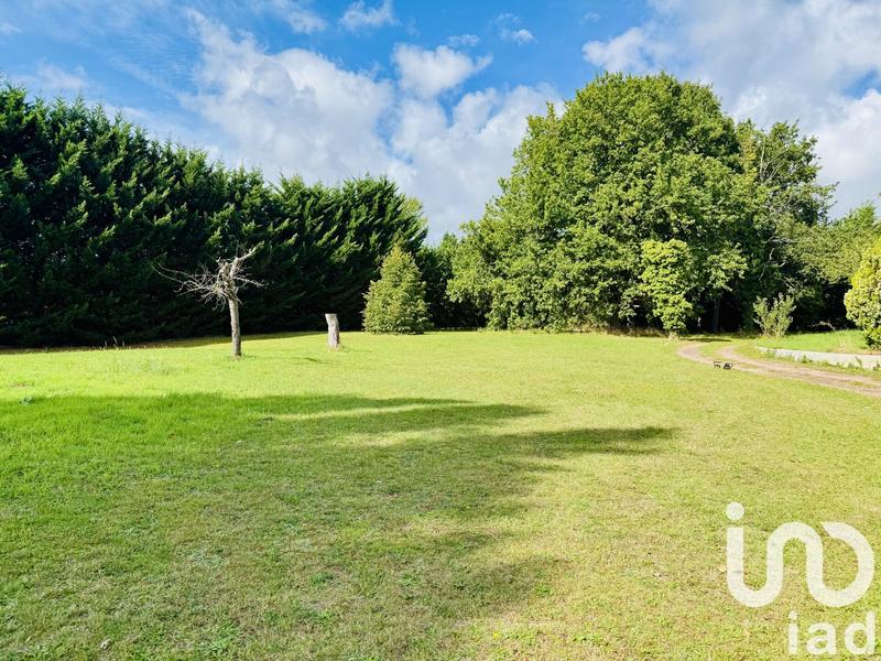 Maison - 250 m² - 11 pièces