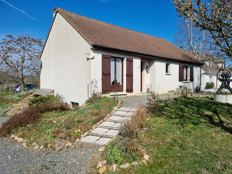 Maison - 92 m² - 4 pièces