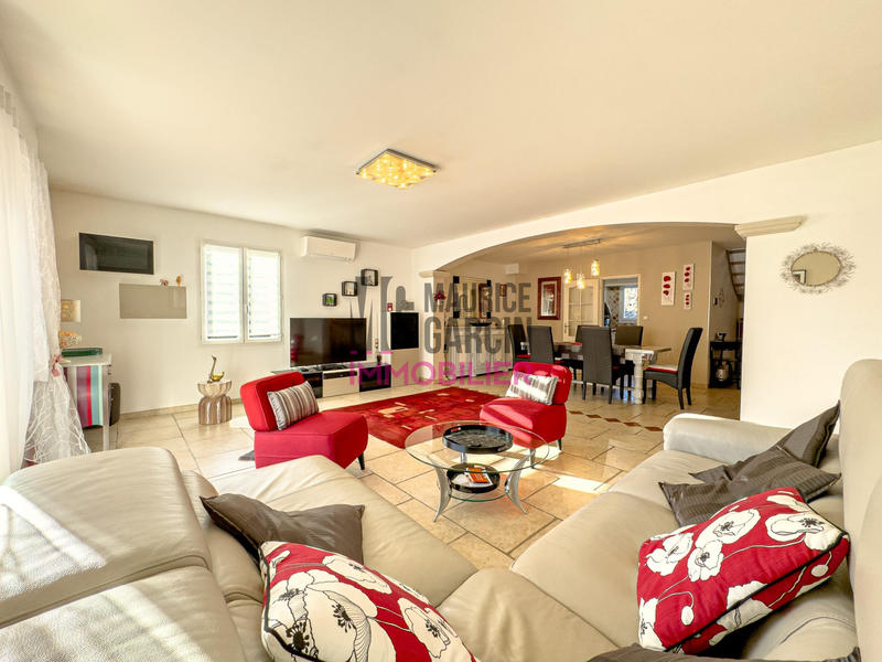 Maison - 120 m² - 4 pièces