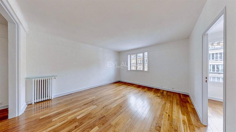 Appartement - 84 m² - 3 pièces