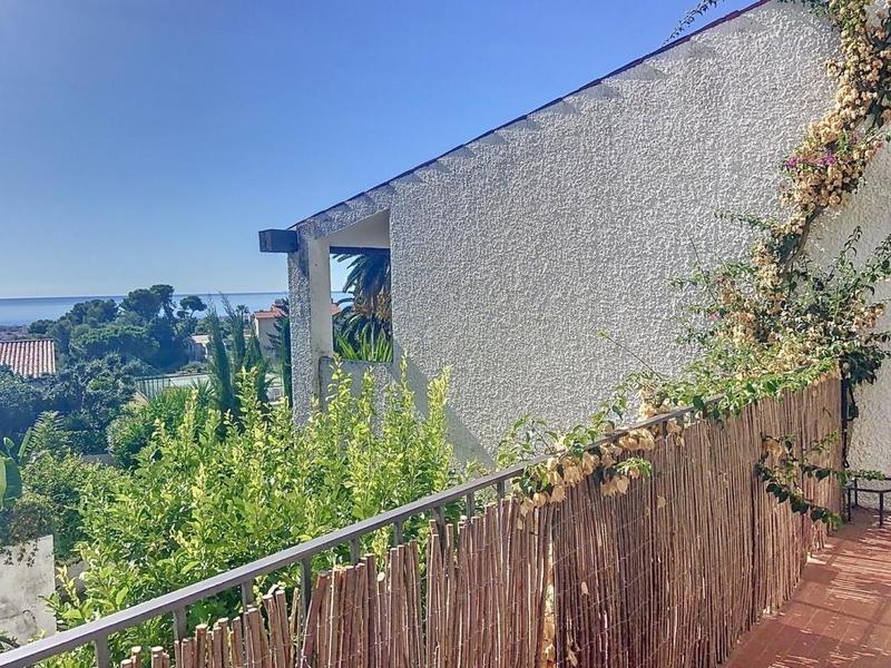 Maison jumelée - 128 m² - 5 pièces