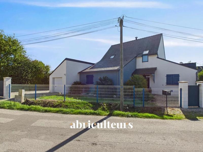 Maison ancienne - 175 m² - 6 pièces