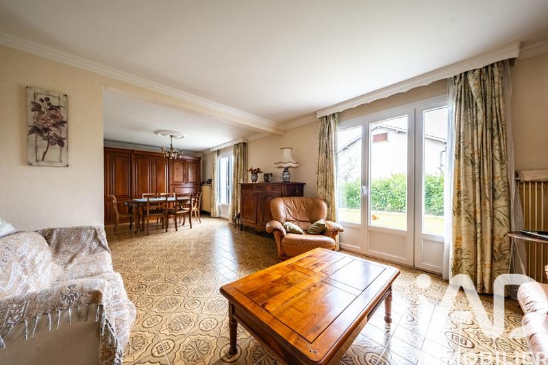 Maison - 138 m² - 6 pièces
