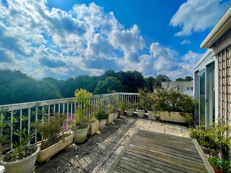 Appartement - 119 m² - 6 pièces