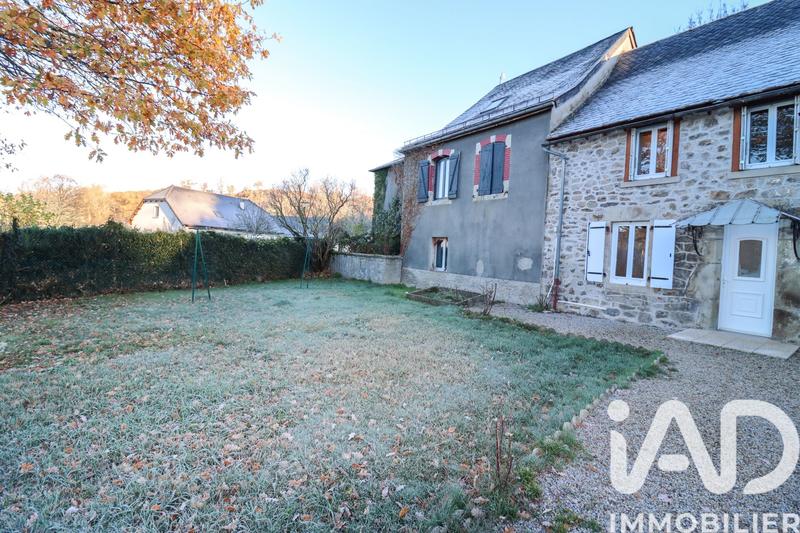 Maison - 96 m² - 5 pièces