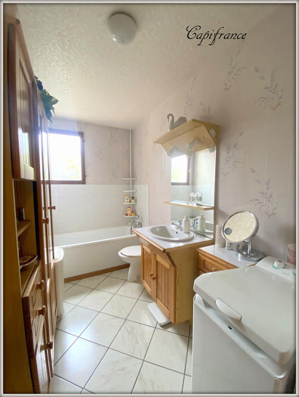 Maison - 165 m² - 8 pièces