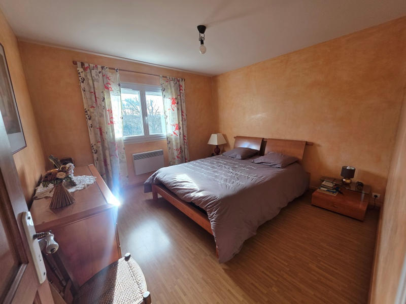 Propriété - 213 m² - 8 pièces