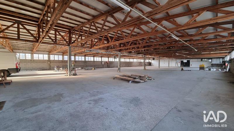 Local commercial - 1 886 m²