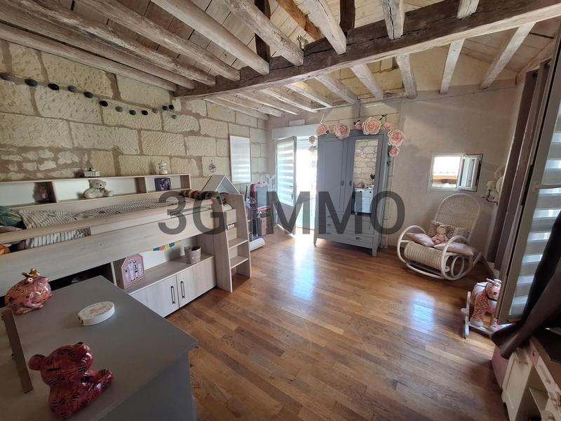 Maison ancienne - 195 m² - 6 pièces