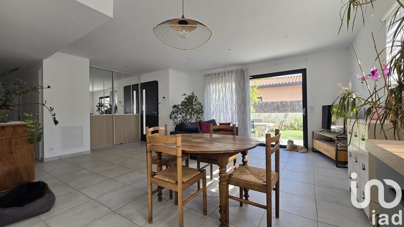 Maison - 87 m² - 4 pièces