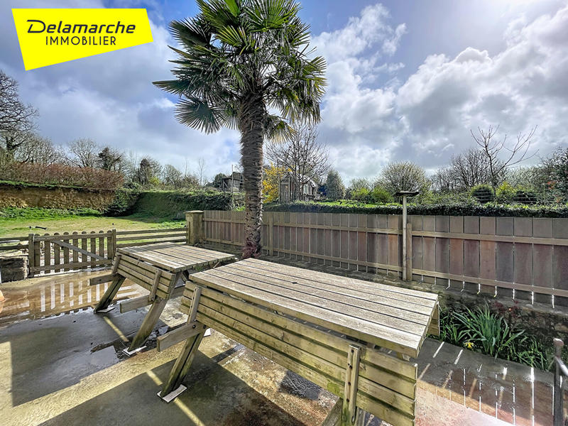 Maison - 122 m² - 6 pièces