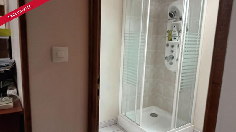 Maison - 207 m² - 8 pièces