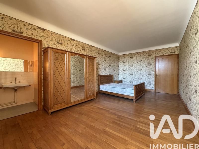 Maison de ville - 312 m² - 12 pièces