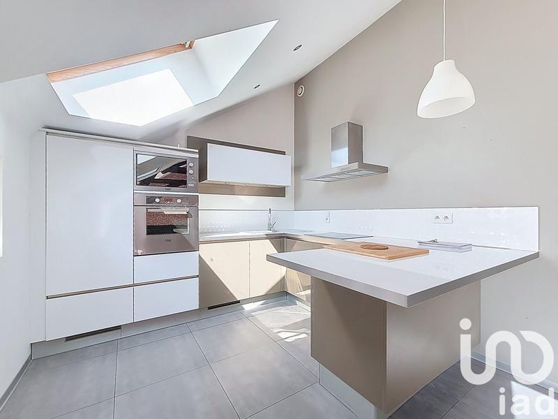 Appartement - 95 m² - 4 pièces