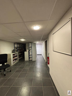 Local d'activités - 175 m²