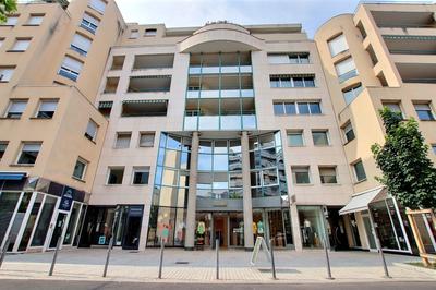 Appartement - 77 m² - 4 pièces