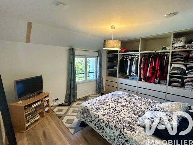 Maison - 112 m² - 7 pièces