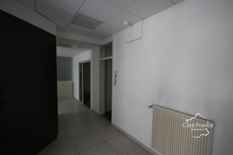 Local commercial - 218 m²