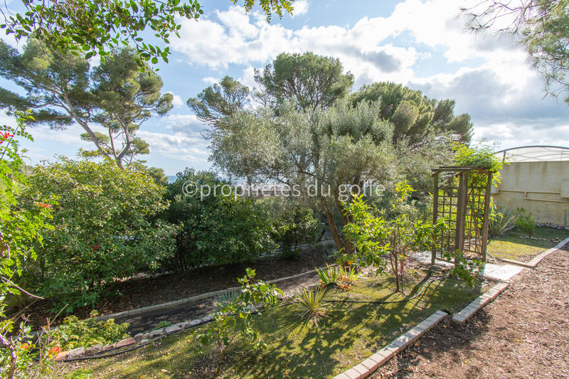 Maison - 184 m² - 4 pièces