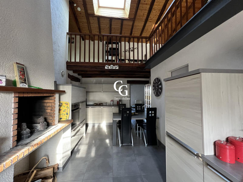 Maison - 142 m² - 5 pièces