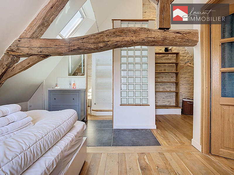 Maison - 199 m² - 5 pièces