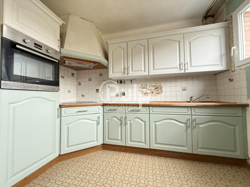 Maison - 83 m² - 5 pièces