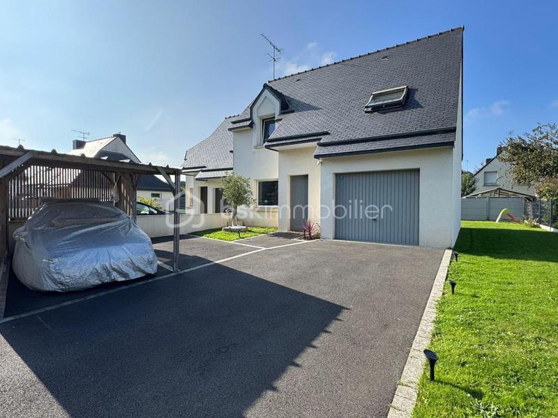 Maison - 96 m² - 4 pièces