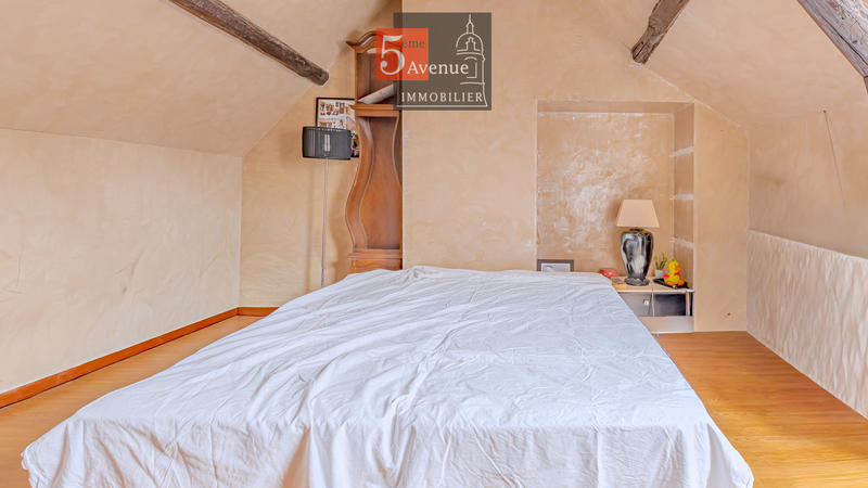 Maison - 142 m² - 5 pièces