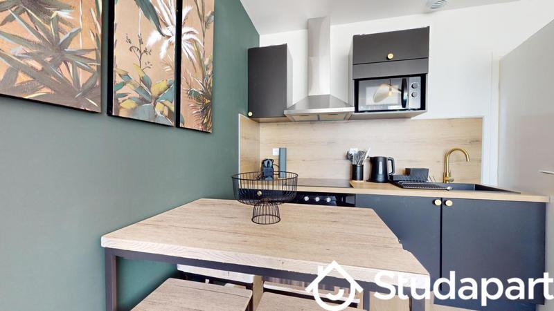 Chambre - 13 m² - 1 pièce