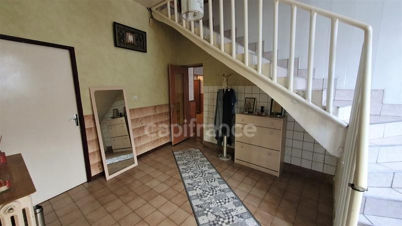 Maison de ville - 240 m² - 9 pièces