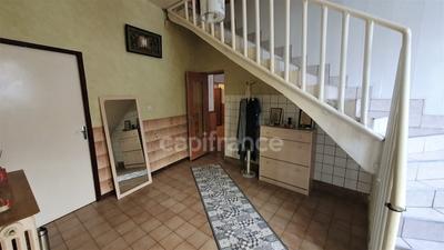 Maison de ville - 240 m² - 9 pièces