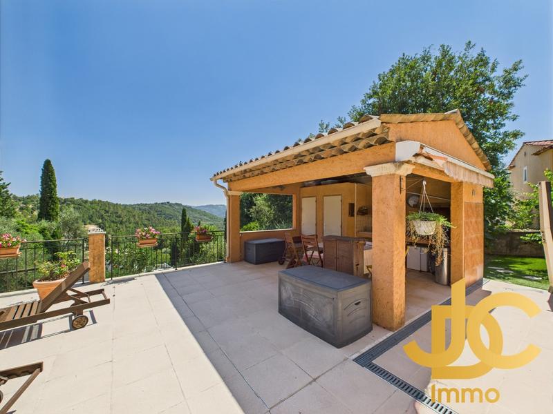 Maison - 129 m² - 5 pièces